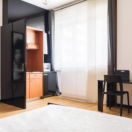 Foresteria Monti Apartment Milano Exterior foto